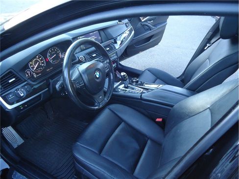 Used 2013 BMW 535i xDrive Sedan AWD/4WD image 25