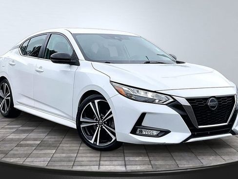 Used 2021 Nissan Sentra SR FWD image 12
