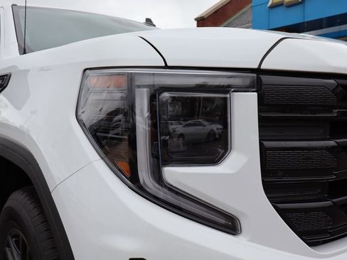 Used 2024 GMC Sierra 1500 Elevation image 5