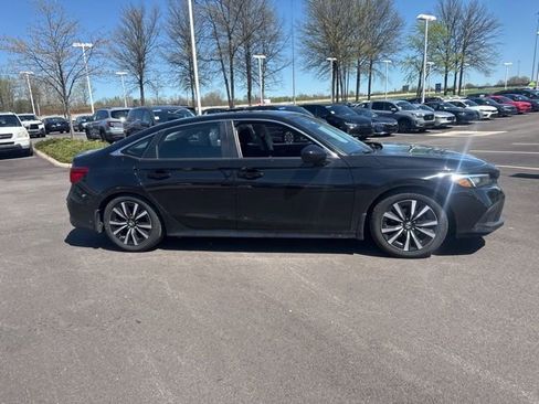 Used 2022 Honda Civic EX image 9