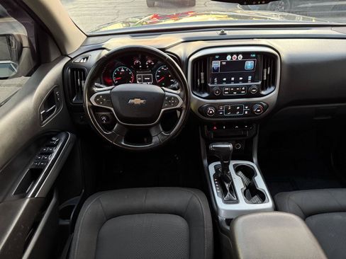 Used 2015 Chevrolet Colorado LT w/ LT Convenience Package AWD/4WD image 32