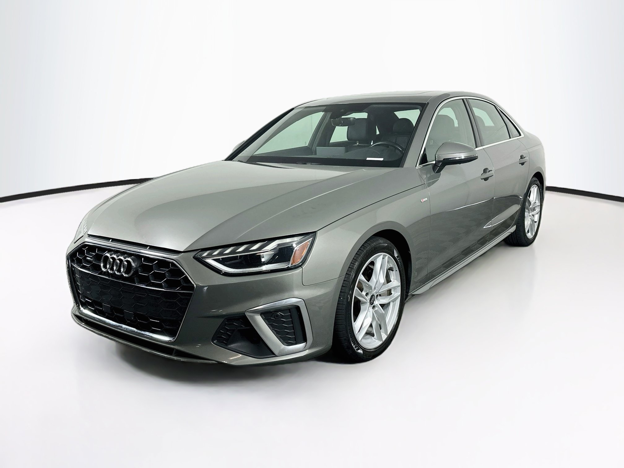 Used 2024 Audi A4 2.0T Premium Plus AWD/4WD image 3