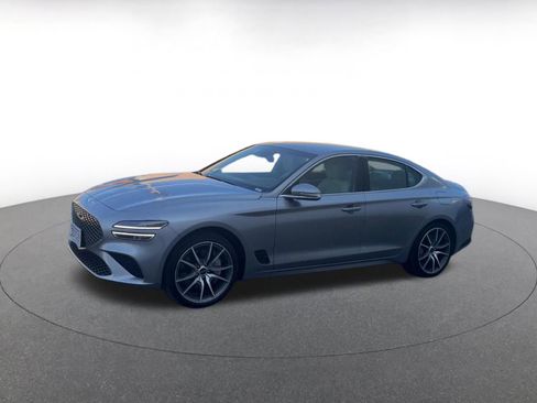 Used 2024 Genesis G70 2.5T image 8
