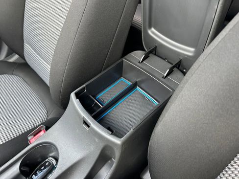 Certified 2021 Hyundai Kona SEL w/ Cargo Package image 37