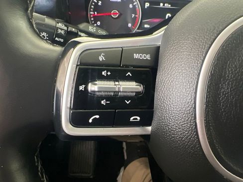 Certified 2022 Kia Sorento SX AWD/4WD image 60