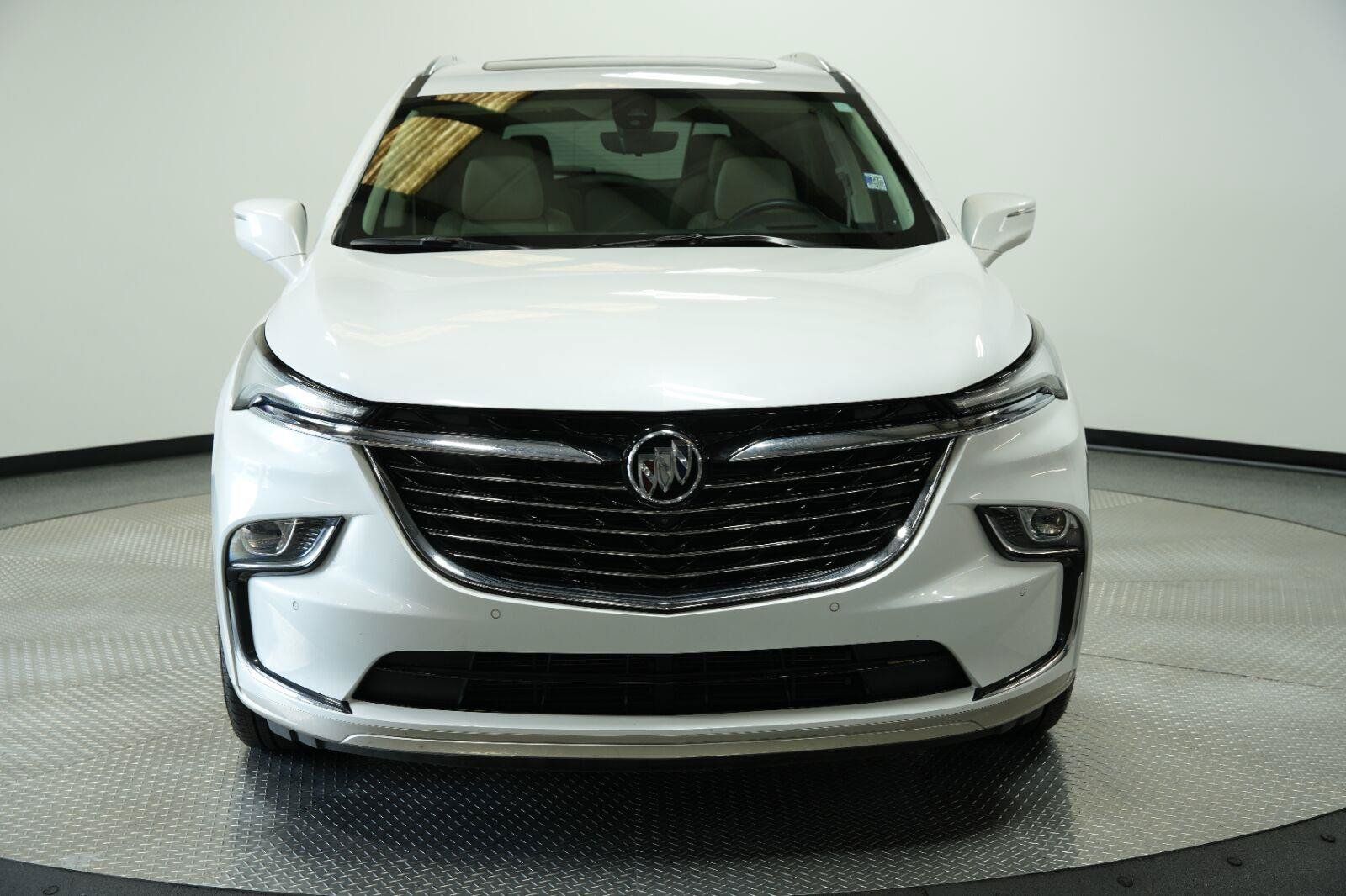 Certified 2023 Buick Enclave Premium w/ Experience Buick Package AWD/4WD image 3