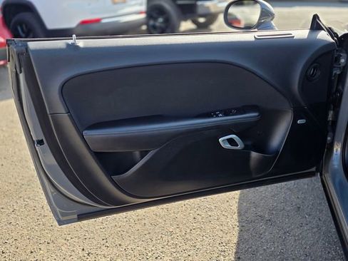 Used 2023 Dodge Challenger SXT w/ Blacktop Package image 18