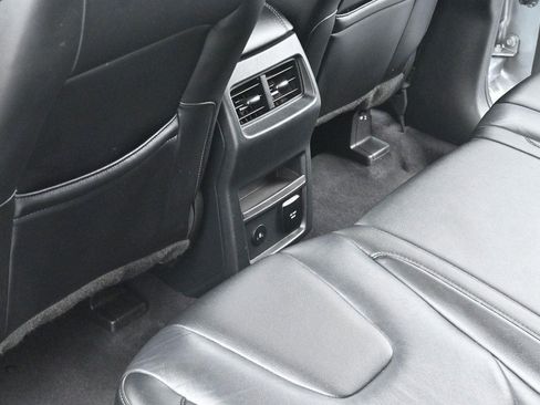 Used 2022 Ford Edge Titanium AWD/4WD image 33