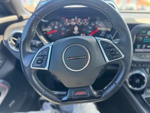 Used 2016 Chevrolet Camaro SS RWD image 30