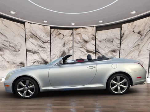 Used 2010 Lexus SC 430 Convertible RWD image 6