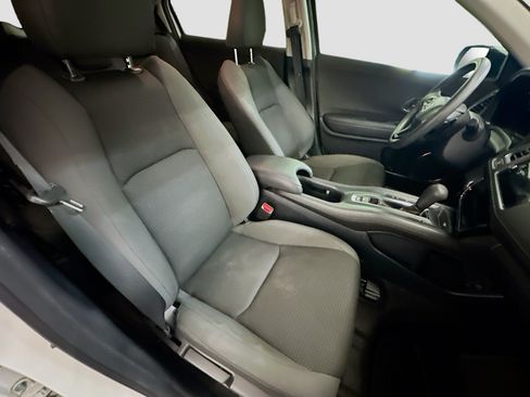 Used 2022 Honda HR-V EX image 32