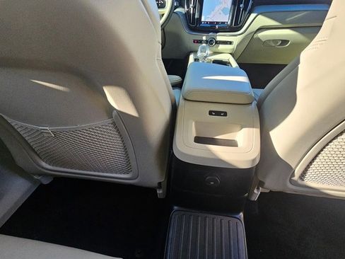 Certified 2025 Volvo XC60 T8 Ultra w/ Protection Package Premier image 11