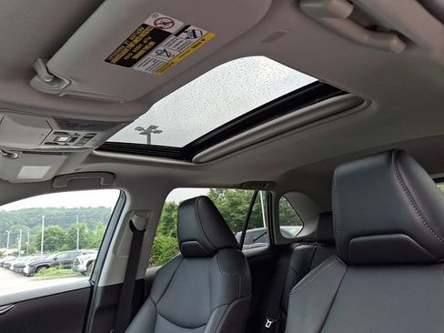Certified 2023 Toyota RAV4 XLE Premium AWD/4WD image 14