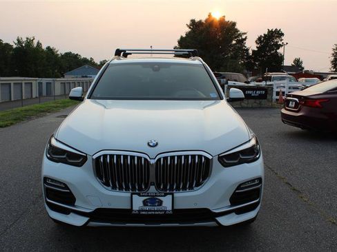 Used 2021 BMW X5 xDrive40i w/ Premium Package AWD/4WD image 2
