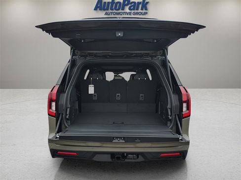 New 2026 Ford Expedition Tremor image 11