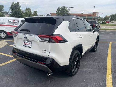 Used 2019 Toyota RAV4 XSE w/ Carpet Mat Package AWD/4WD image 34