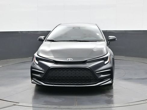Used 2024 Toyota Corolla SE FWD image 2