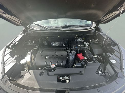 Used 2023 Mitsubishi Outlander Sport LE AWD/4WD image 39