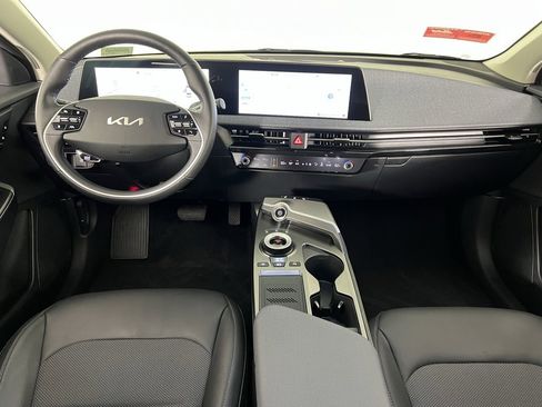 Used 2024 Kia EV6 Light image 14