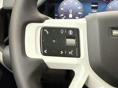 New 2026 Land Rover Defender 110 X-Dynamic SE AWD/4WD image 12