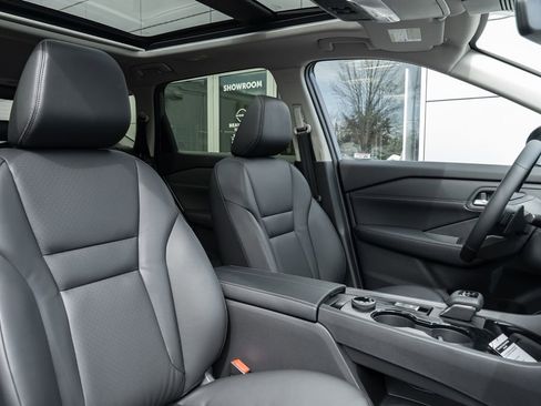 New 2026 Nissan Rogue SV image 27