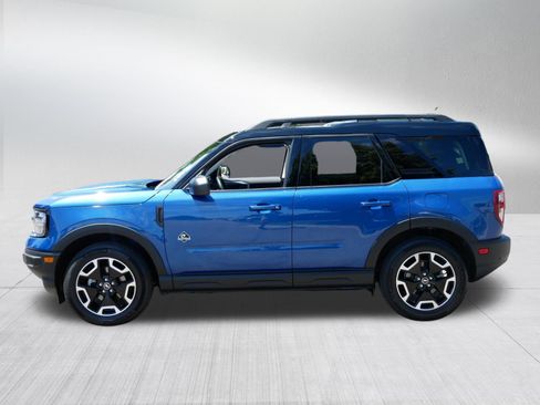 Used 2023 Ford Bronco Sport Outer Banks w/ Tech Package AWD/4WD image 4
