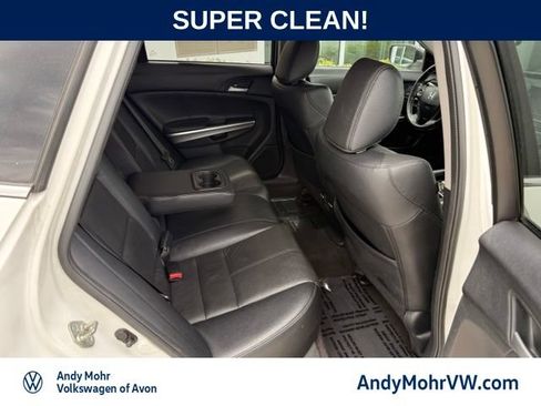 Used 2015 Honda Crosstour EX-L image 17
