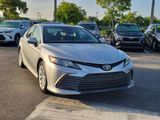 Used 2022 Toyota Camry LE image 4