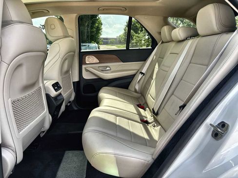 Used 2023 Mercedes-Benz GLE 350 image 4