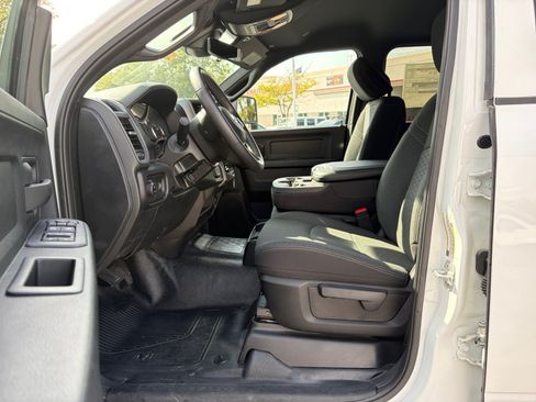 New 2026 RAM 3500 Tradesman AWD/4WD image 22