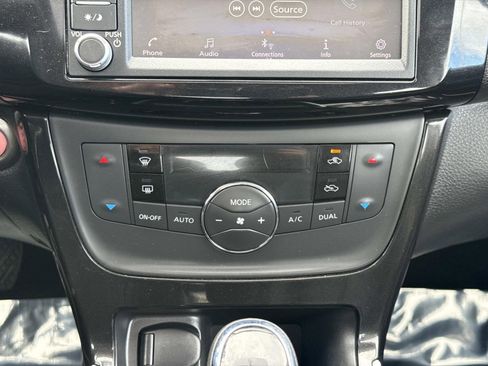 Used 2019 Nissan Sentra SL w/ Exterior Package image 12