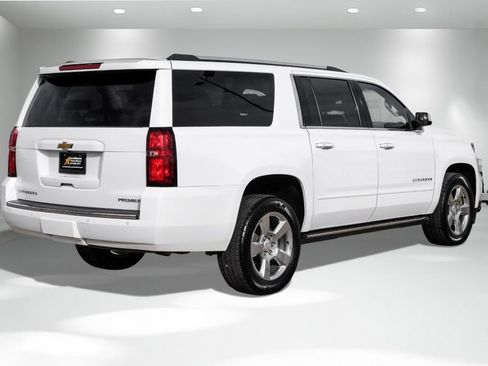 Used 2020 Chevrolet Suburban Premier w/ 6.2L Performance Package image 6