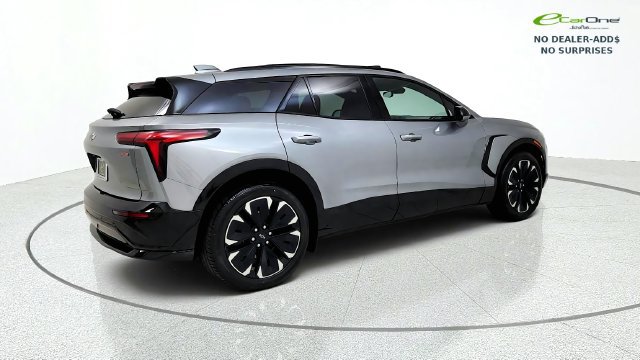 Used 2024 Chevrolet Blazer EV RS RWD image 8