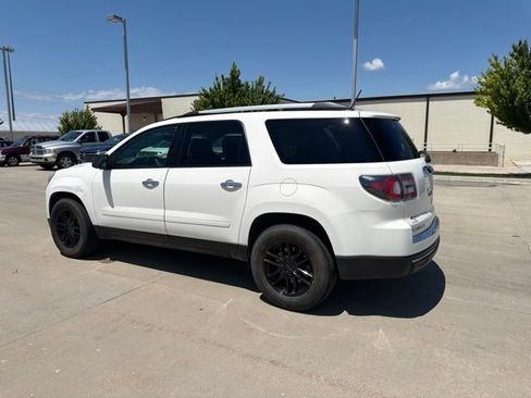 Used 2015 GMC Acadia SLE FWD image 6