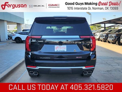 New 2026 GMC Yukon Denali w/ Denali Reserve Package AWD/4WD image 4