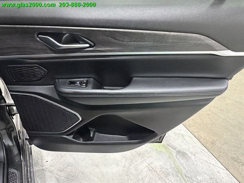 Used 2022 Jeep Grand Cherokee L Limited AWD/4WD image 26