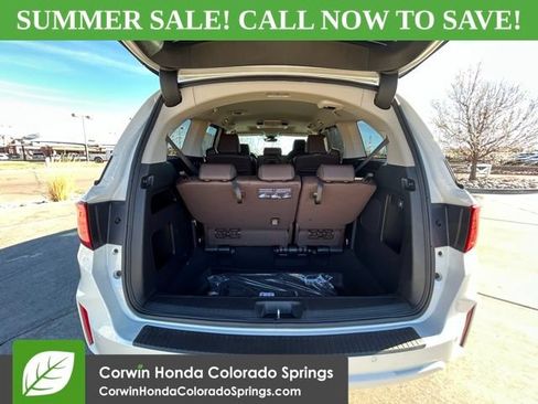 New 2026 Honda Odyssey Touring image 23