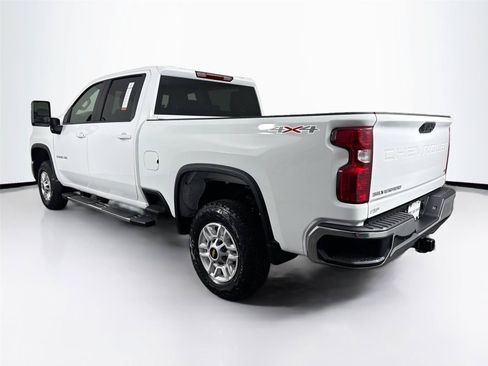 Used 2025 Chevrolet Silverado 2500 LT w/ Convenience Package AWD/4WD image 13