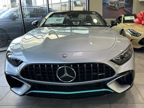 New 2024 Mercedes-Benz SL 63 AMG 4MATIC image 5