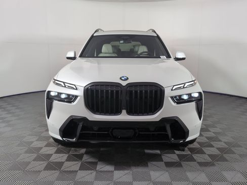 New 2026 BMW X7 xDrive40i w/ Executive Package image 5