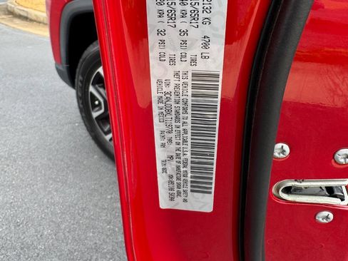 Used 2020 Jeep Compass Trailhawk w/ Safety & Security Group image 31