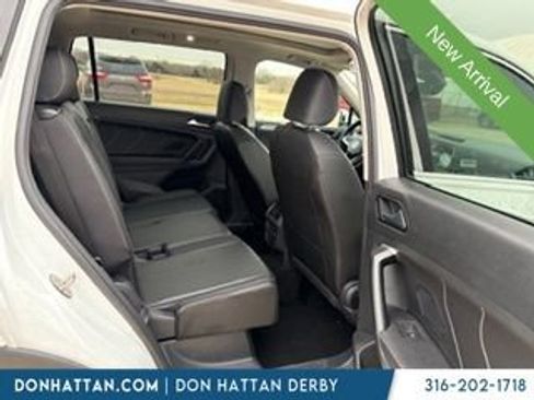 Used 2024 Volkswagen Tiguan SE image 10