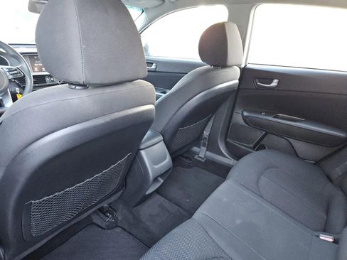 Used 2019 Kia Optima LX image 9