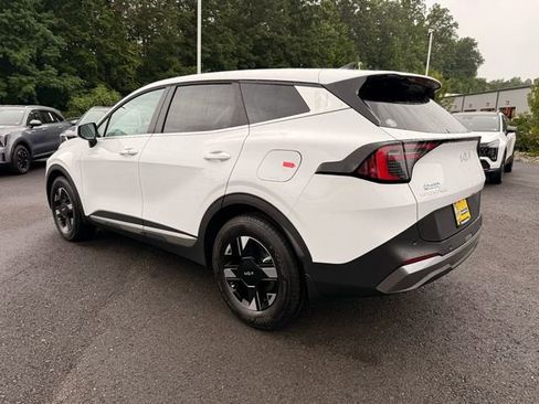 New 2026 Kia Sportage LX image 5