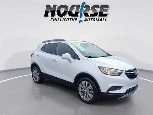 Used 2020 Buick Encore Preferred w/ Safety Package image 2