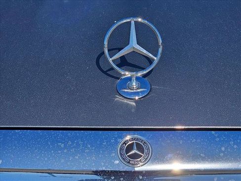 Used 2018 Mercedes-Benz E 300 image 5