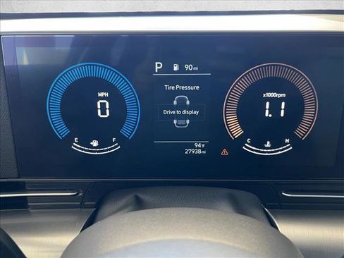 Used 2025 Hyundai Kona SEL FWD image 14