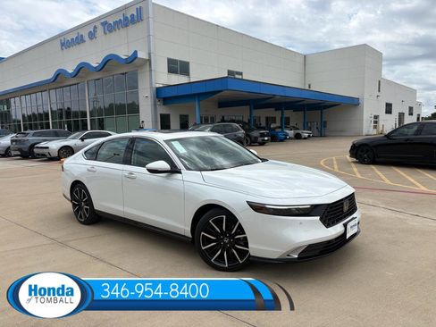 New 2026 Honda Accord Hybrid Touring image 1
