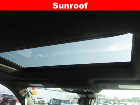 Used 2026 GMC Sierra 1500 AT4 w/ AT4 Premium Package AWD/4WD image 17