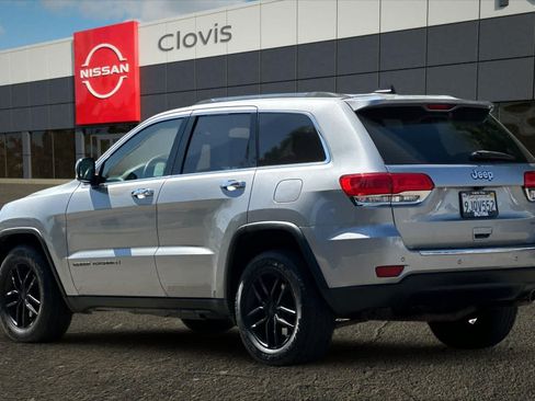 Used 2017 Jeep Grand Cherokee Limited w/ Luxury Group II RWD image 7